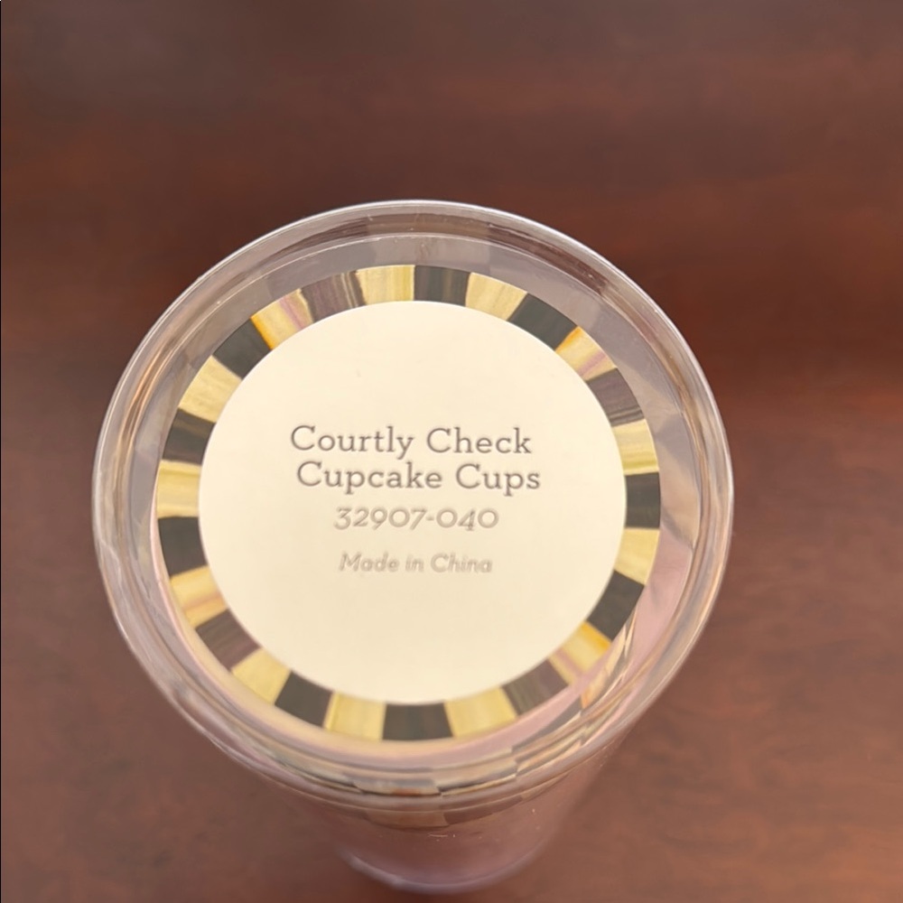 Mackenzie-Childs Courtly Check Cupcake Cups - Picture 3 of 4